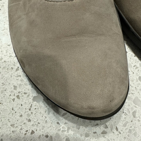 Grey Arche low heals. Arche is a French design. - Picture 9 of 9